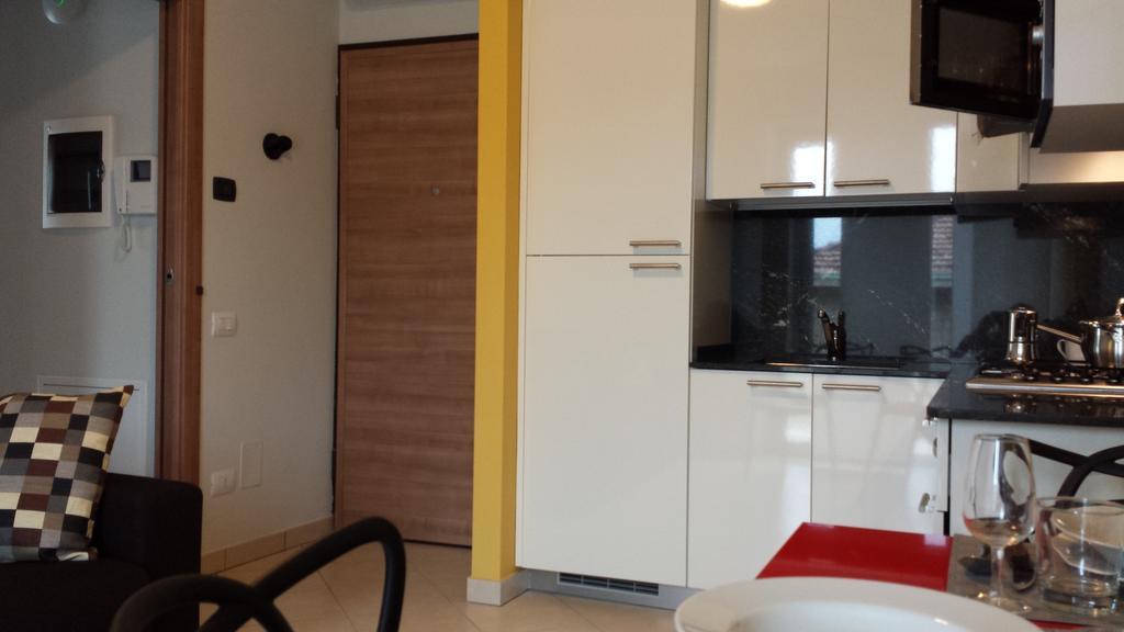 Residence Luna di Monza Habitación foto
