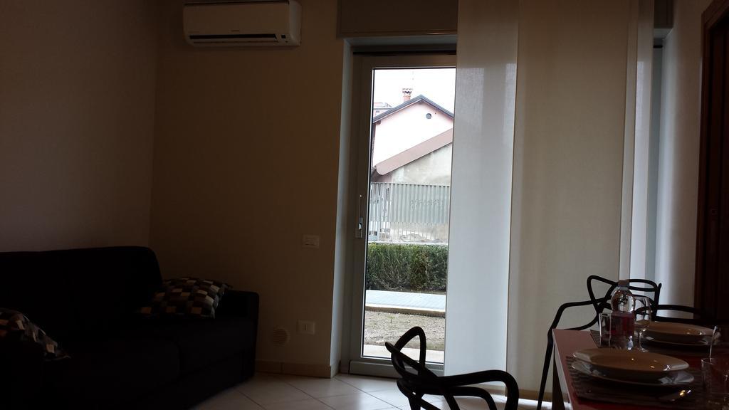 Residence Luna di Monza Habitación foto